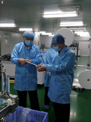 汕尾醫用口罩企業順利通過省藥監局GMP體系核查，技術服務彰顯行業典范